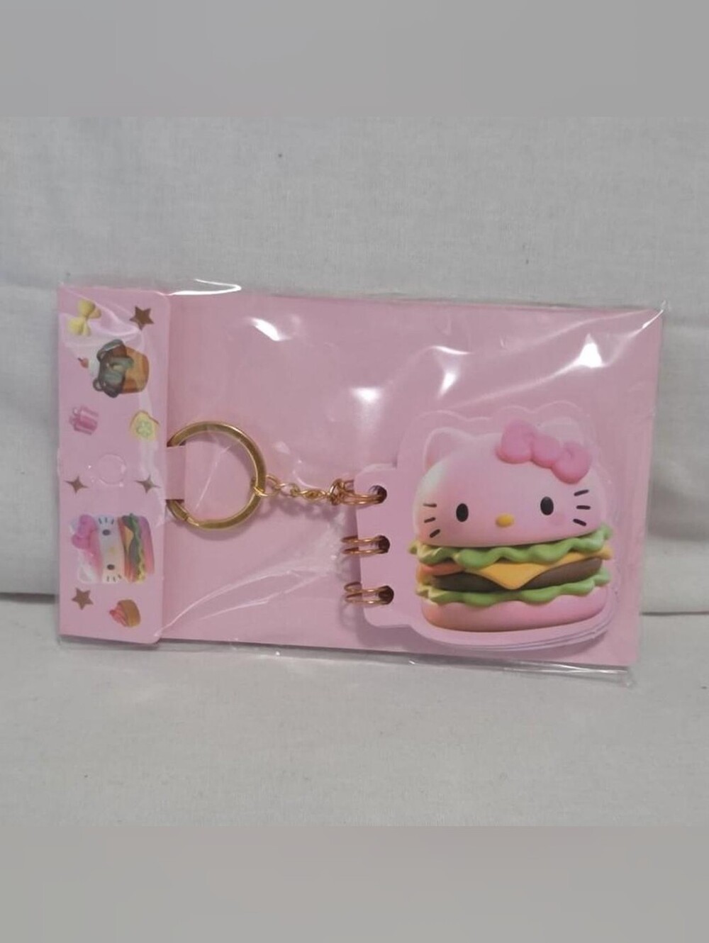 Hello Kitty burger mini notebook keychain